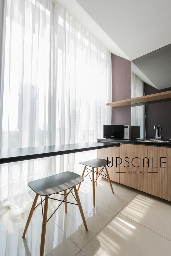 Upscale Suites Giacarta Esterno foto