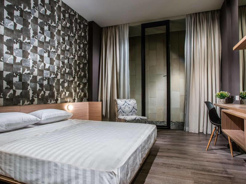 Upscale Suites Giacarta Esterno foto